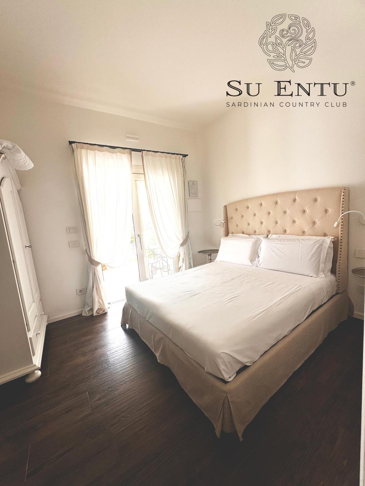Su Entu Sardinian Country Club Hotel Olbia Bagian luar foto