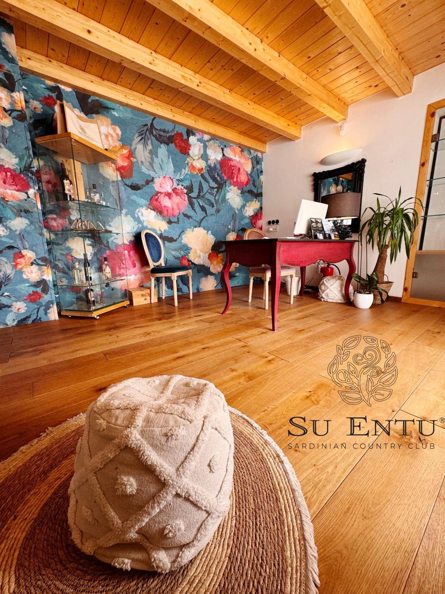 Su Entu Sardinian Country Club Hotel Olbia Bagian luar foto