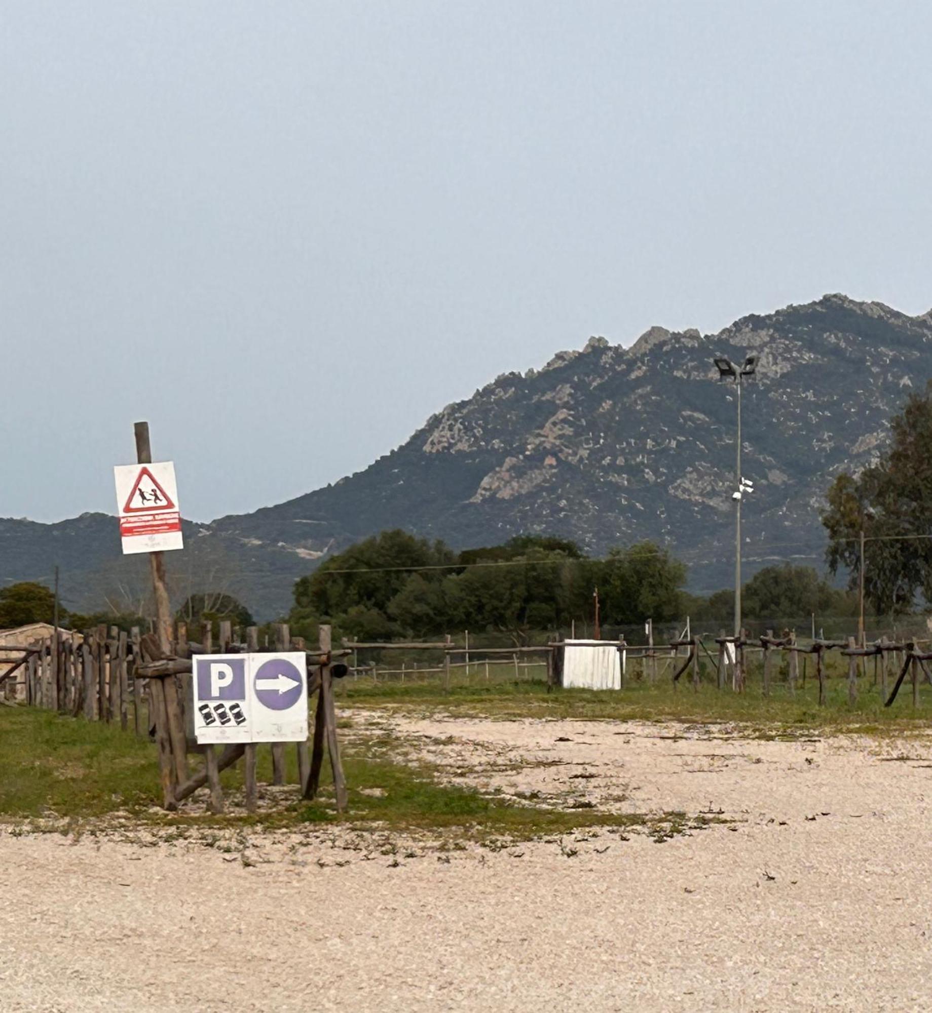 Su Entu Sardinian Country Club Hotel Olbia Bagian luar foto